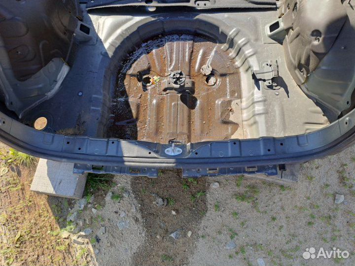 Панель задняя кузова Hyundai Tucson TL 1.7 D4FD