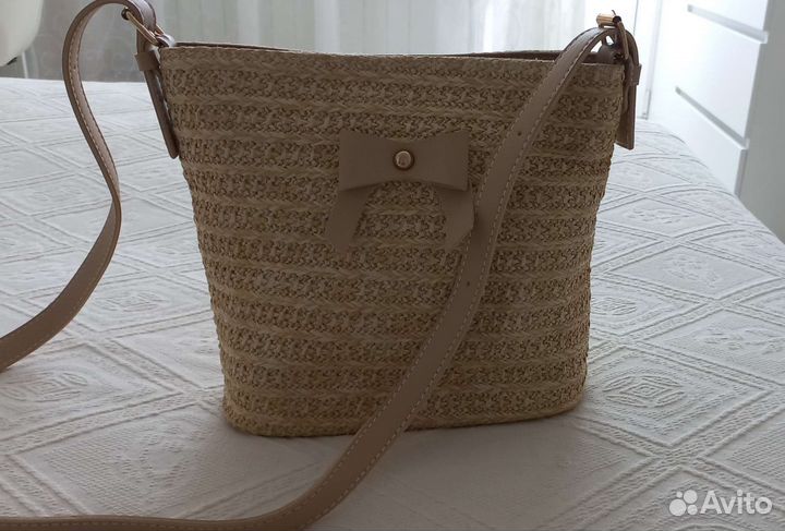 Cумка соломенная на длинной регулирующейся ручке