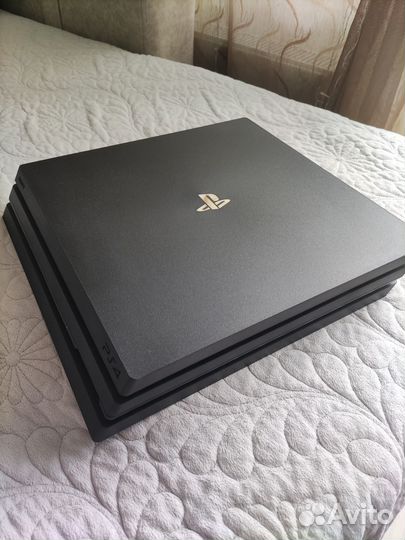 Sony playstation 4 pro 1tb