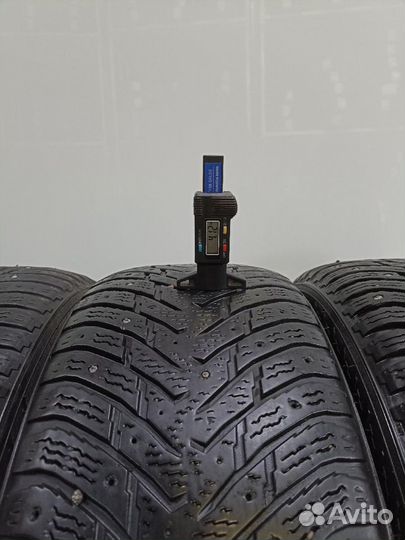 Nokian Tyres Hakkapeliitta 8 225/55 R17