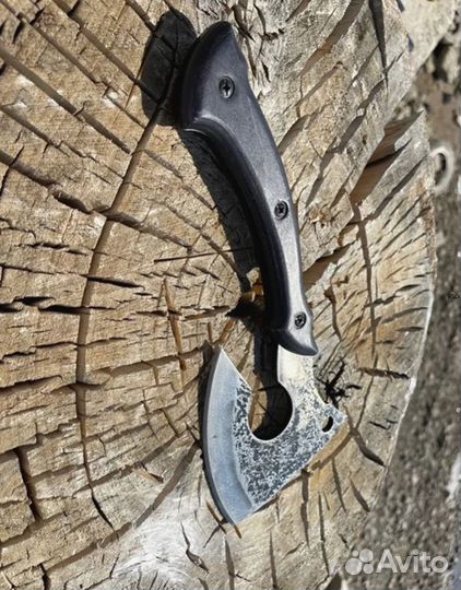 Топор кованый