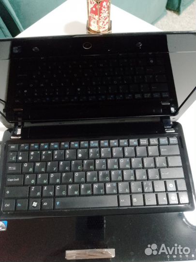 Нетбук asus