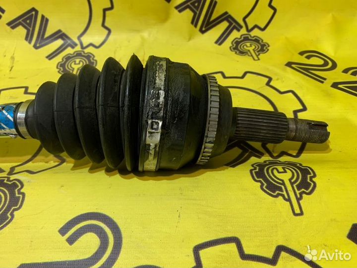 Привод передний правый Toyota Harrier GSU30 2grfe