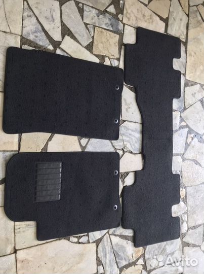 Автомобильные коврики