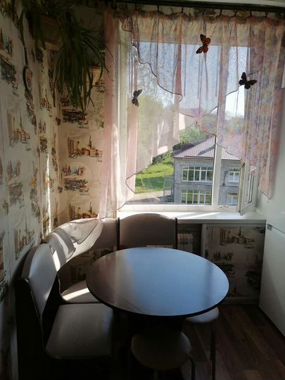 2-к. квартира, 48 м², 4/5 эт.