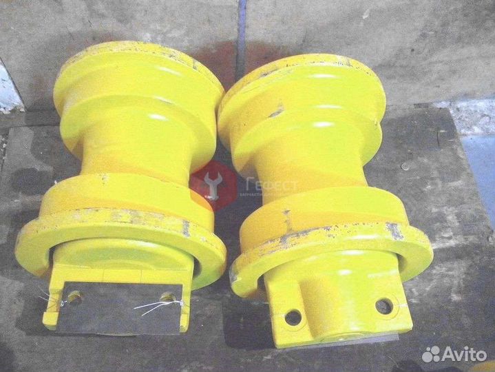 Каток поддерживающий Hitachi ZX280LC-5G 9305980