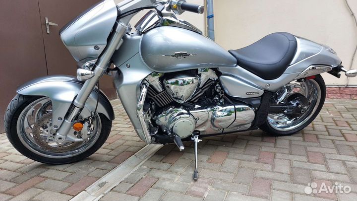 Suzuki M109R