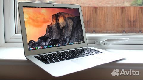 Ноутбук Apple Macbook air 2017 i5 13.3 SSD 128GB