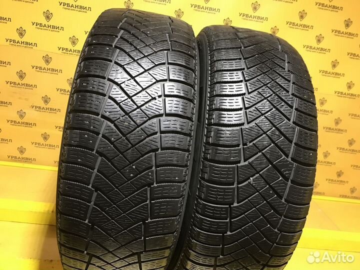 Pirelli Ice Zero FR 215/60 R16 99H