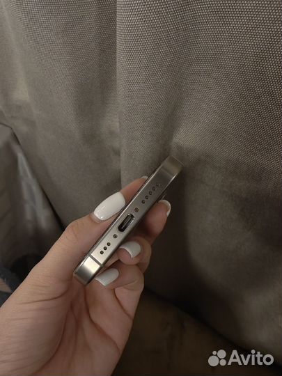 iPhone 15 Pro, 256 ГБ