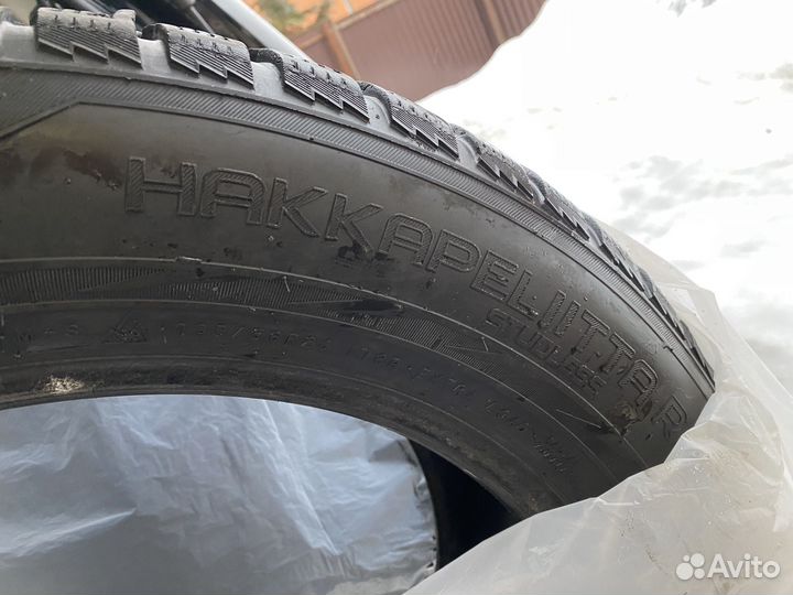 Nokian Tyres Hakkapeliitta R2 SUV 285/50 R20 116