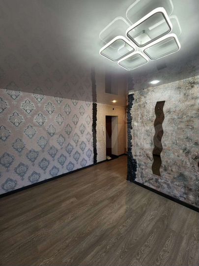 1-к. квартира, 30 м², 5/5 эт.