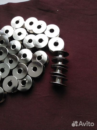 Шпульки металл для бытовых Веритас. Новые