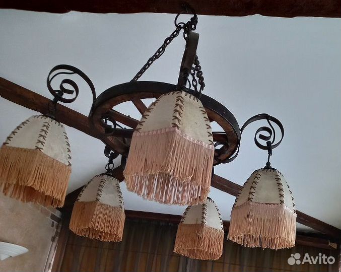 Люстра потолочная дерево с ковкой Голландия