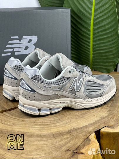 New Balance 2002R Marblehead