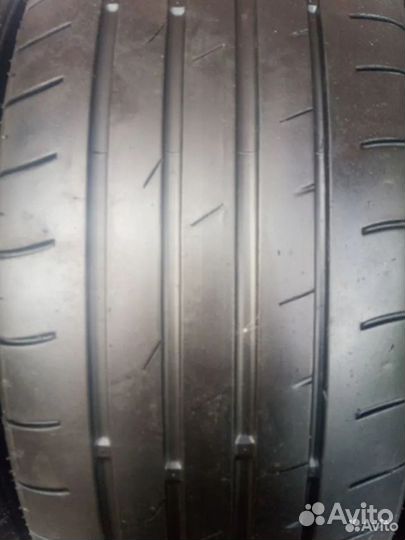 Nexen N'Fera SU4 215/60 R16