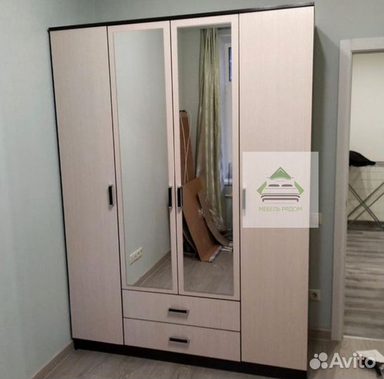 Шкаф распашной новый