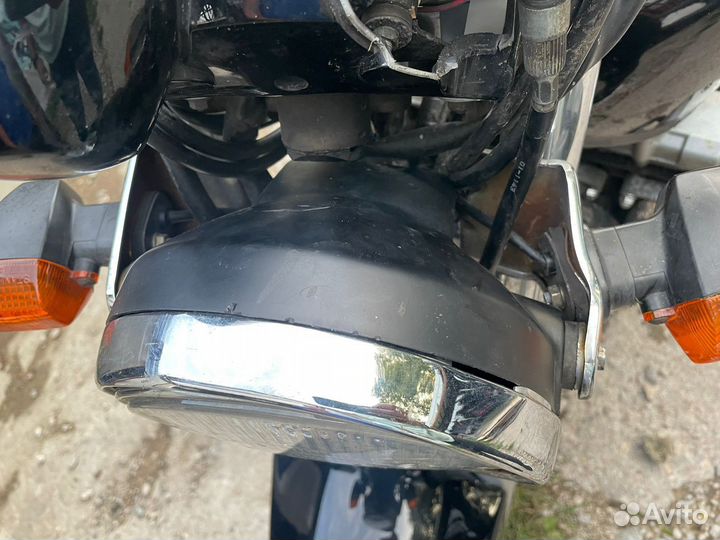 Прадам мотоцикл kawasaki zr750