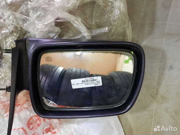Зеркало заднего вида