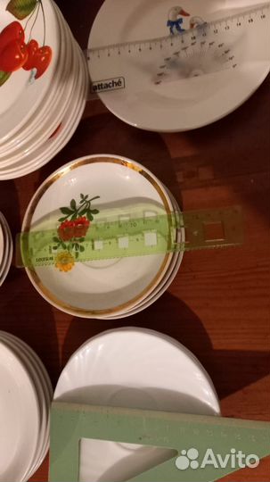 Тарелки разные - глубокие/суповые, мелкие, блюдца