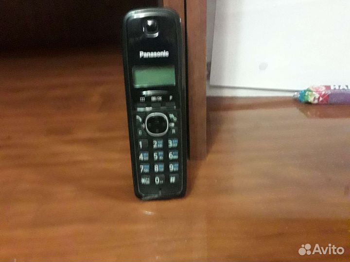 Радиотелефон panasonic KX-tg1611ruh