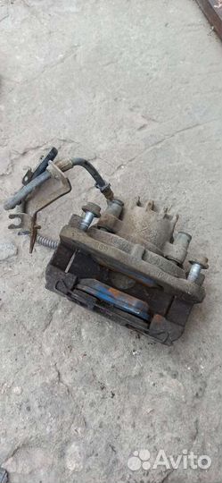 Суппорт левый (суппорта) Ситроен Ц5 C5 x7