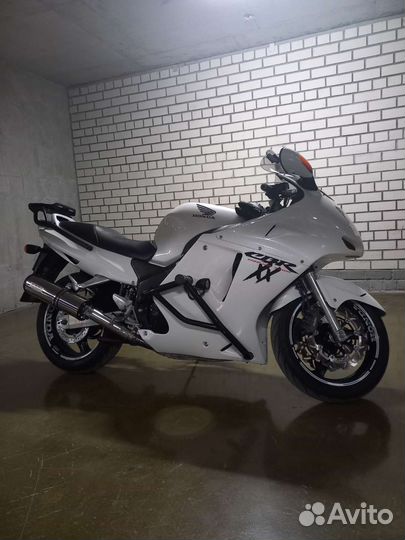 Honda CBR1100XX