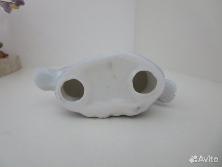 Статуэтка утки мандаринки