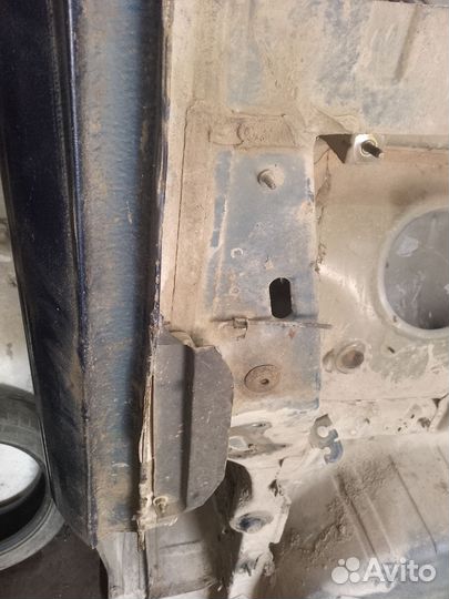 Задняя часть кузова Peugeot 308