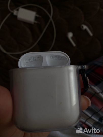 AirPods (2nd Generation)