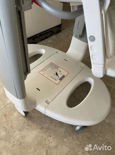 Стульчик для кормления Peg-Perego Follow me