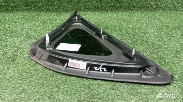 Форточка кузова Hyundai Genesis Правая