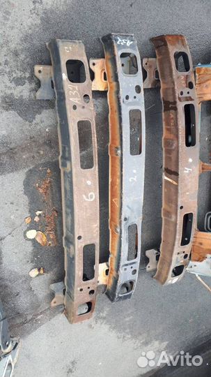 Усилитель Бампера Nissan Maxima A32