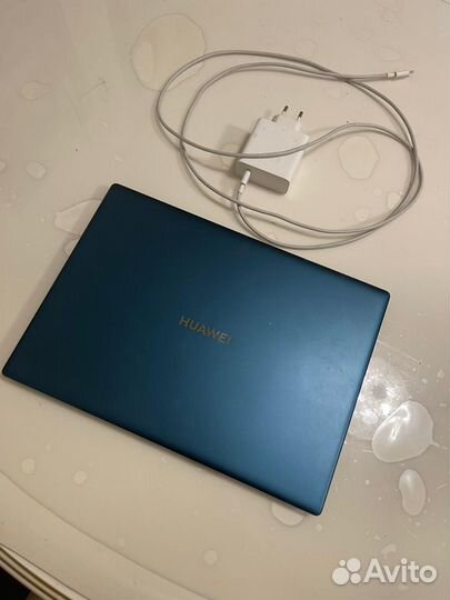 Huawei Matebook X Pro (+ мышь и зарядка)