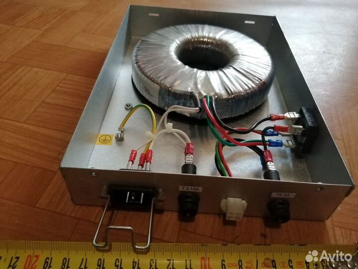 Тороидальный трансформатор IN230 V - OUT36V