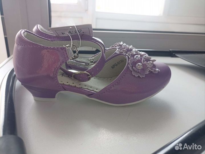 Туфли для девочки 28