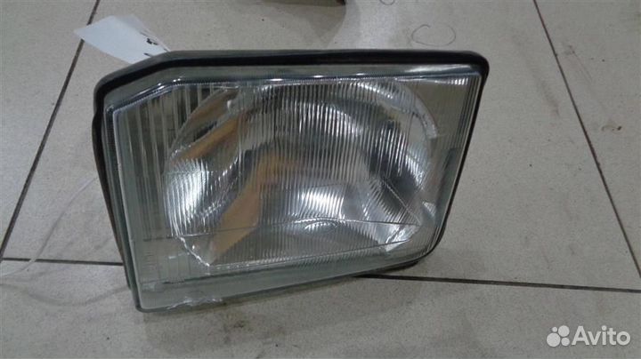 Фара левая Land Rover Discovery 1 1989-1998