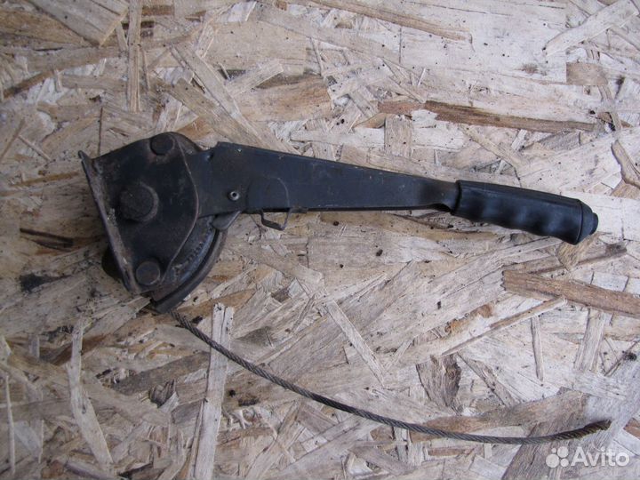Ручник рычаг тормоза ваз 2104 2105 2106 2107