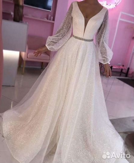 Свадебное платье