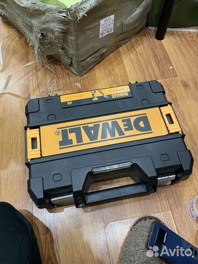 Болгарка и гайковерт dewalt