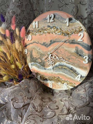 Настенные часы из эпоксидной смолы