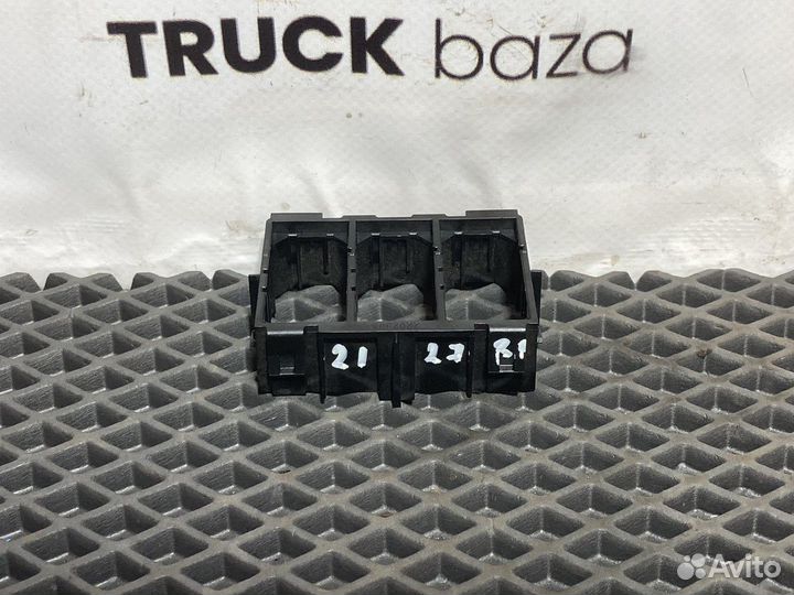 2202508 Панель выключателей Scania 6-series