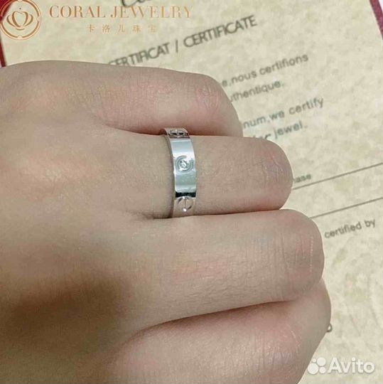 Обручальное кольцо Cartier Love, 1 бр. 0,13ct