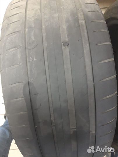 Michelin Pilot Sport 4 245/40 R18