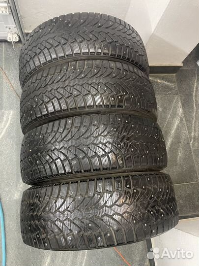 Pirelli Formula Ice 235/65 R17