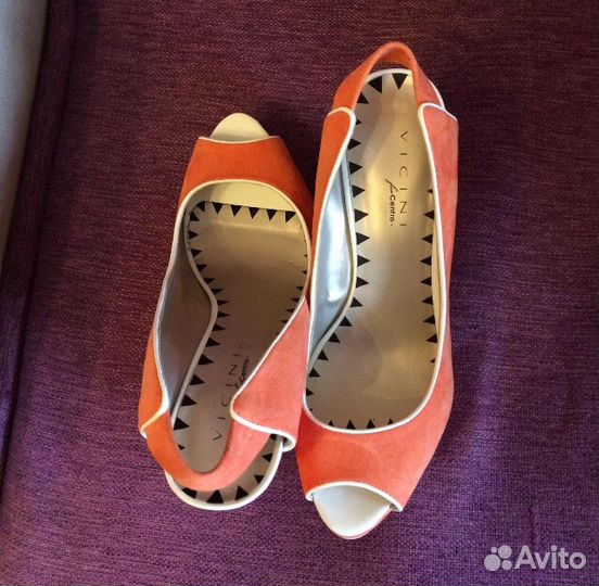 Туфли на танкетке