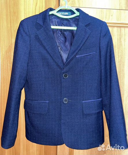 Пиджак на мальчика 128