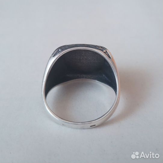 Серебряное кольцо мужское печатка