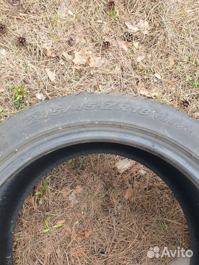 Pirelli P Zero 245/45 R18 100Y