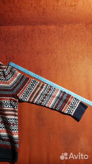 Свитер детский размер 37